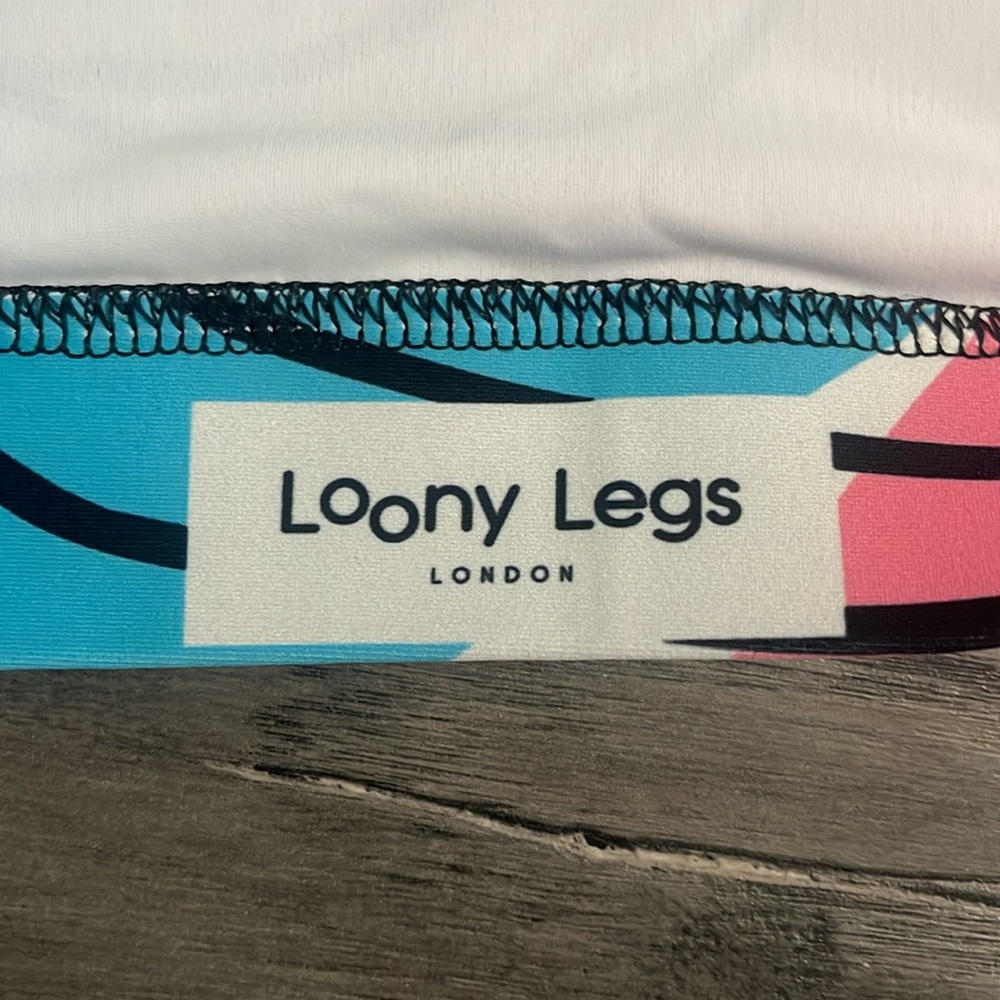 Women's top, sports bra size L - brand Looney Legs
Good condition, like new - Picture 3 of 6